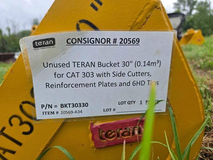 caterpillar-303-image-6