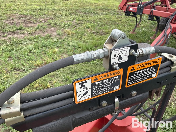 case-ih-200-image-15