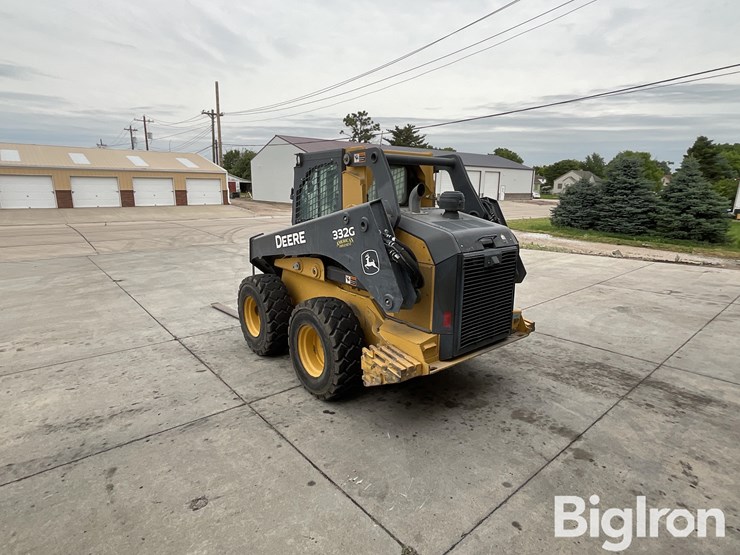 2020-deere-332g-image-7