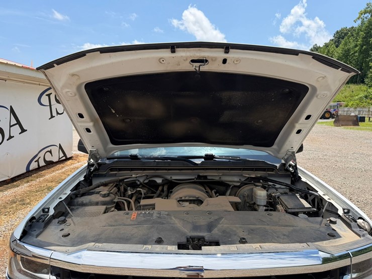 2019-chevrolet-silverado-1500-image-55