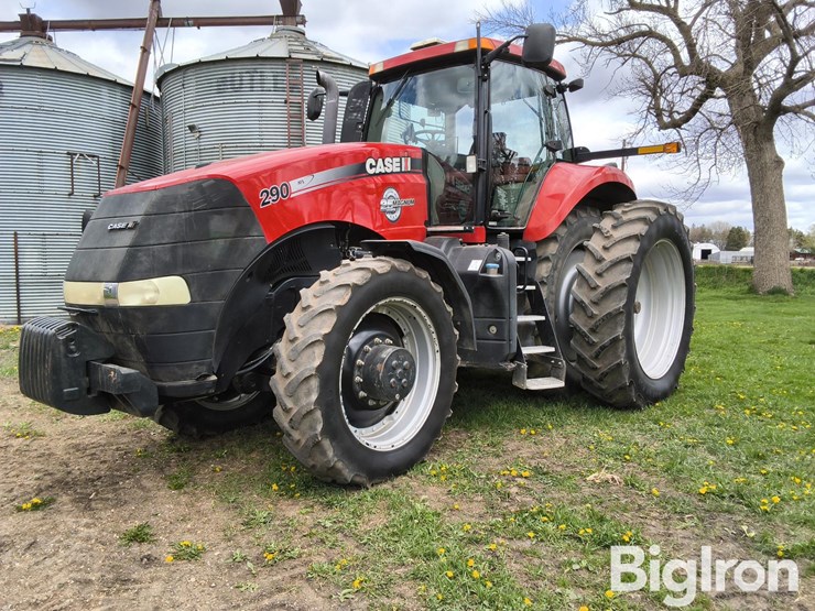 2013-case-ih-magnum-290-image-1
