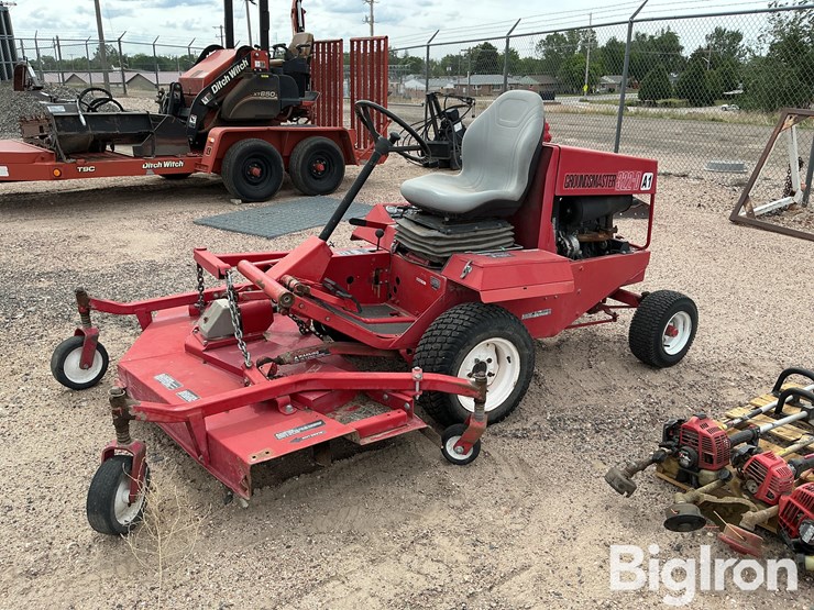 toro-groundsmaster-322d-image-1