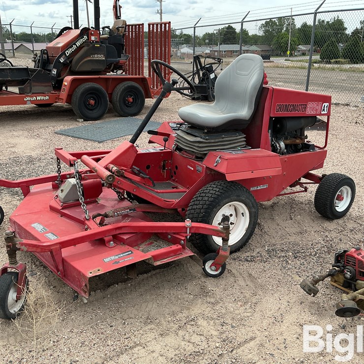 TORO GROUNDSMASTER 322D