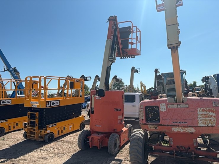 jlg-e300aj-image-3