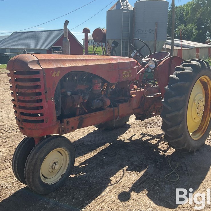 MASSEY-FERGUSON 44
