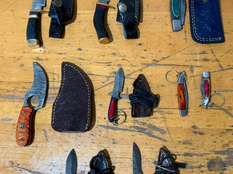 qty-(9)-assorted-handmade-fixed-blade,-folding-&-keychain-knives-w/-leather-sheaths-image-1