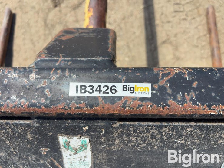 new-holland-l554-image-15