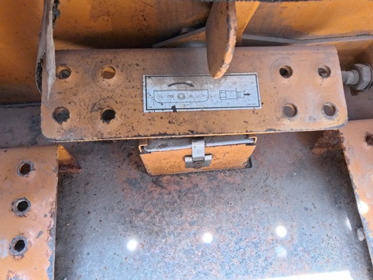 case-75xt-image-44