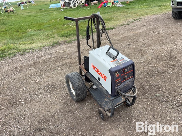 hobart-handler-175-welder-image-3