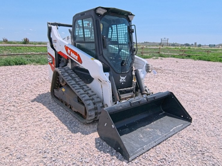 2021-bobcat-t64-image-5