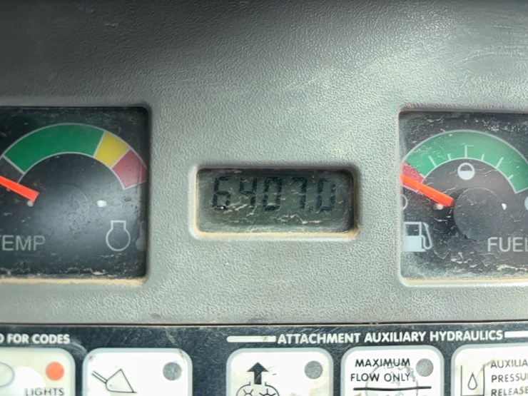 bobcat-t300-image-21