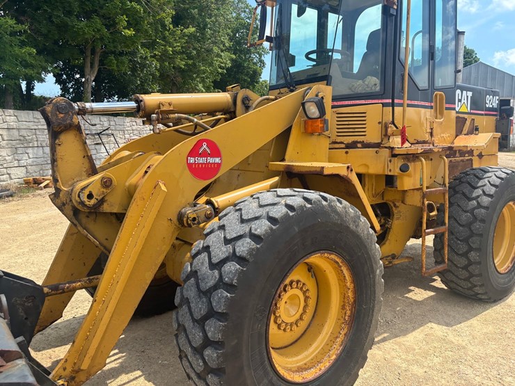 caterpillar-924f-image-2