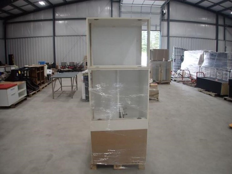 unused-qty-of-3-pc-heavy-duty-white-kitchen-base-image-3