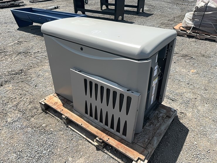 like-new-kohler-20rca-home-standby-generator,-kohler-lgp/ng-engine,-1-hr-run-time-generator-image-1