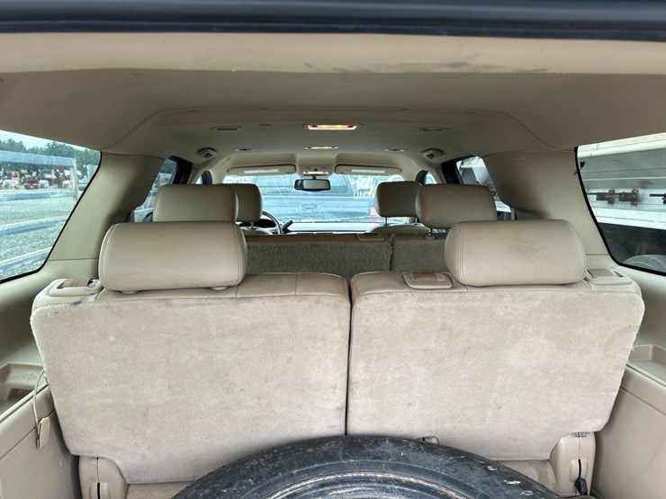 2010-gmc-yukon-image-37