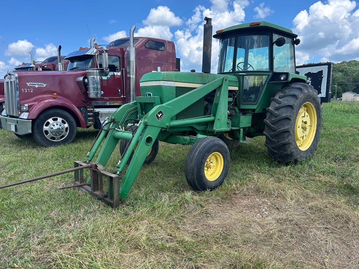 john-deere-4430-image-1