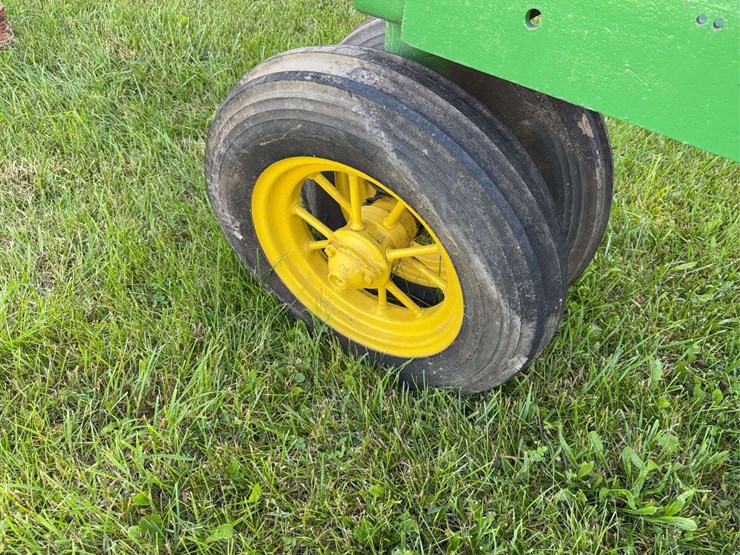 john-deere-model-a-image-15