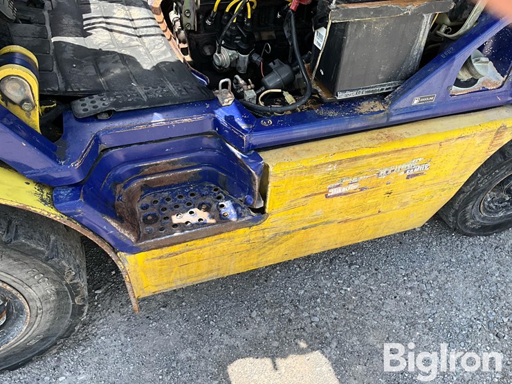 komatsu-fg25t-12-image-11