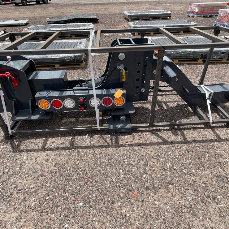 #1315 • Fifth Wheel Wrecker Attachment