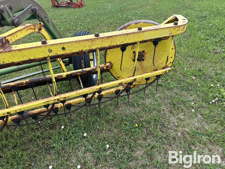 john-deere-660-image-11