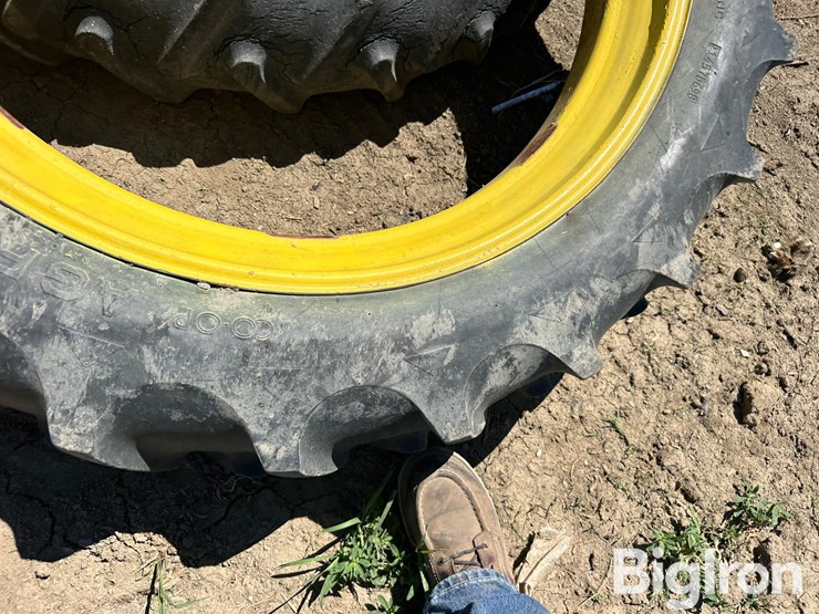 deere-tires-image-15