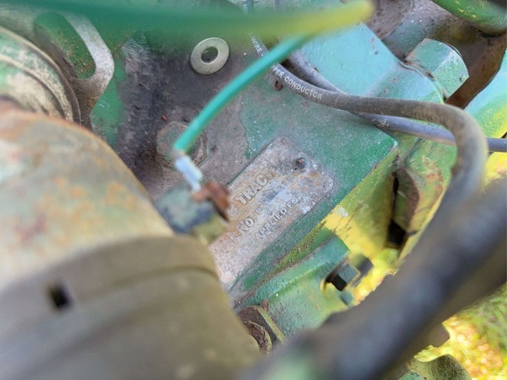 john-deere-model-b-image-31