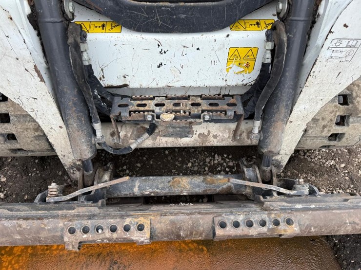 2024-bobcat-t595-image-10