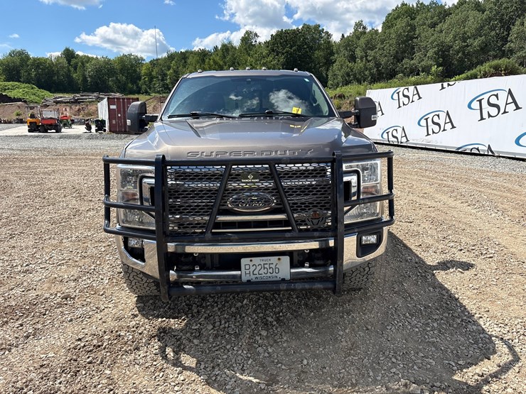 2020-ford-f250-image-8