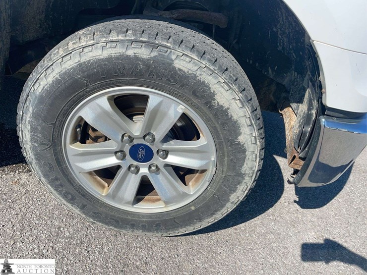 2017-ford-f150-image-21