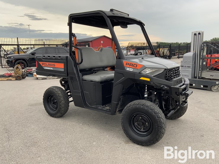 2024-massey-ferguson-730-image-3