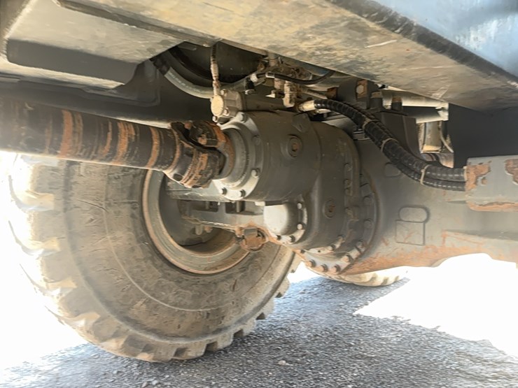 2019-terex-ta400-image-9