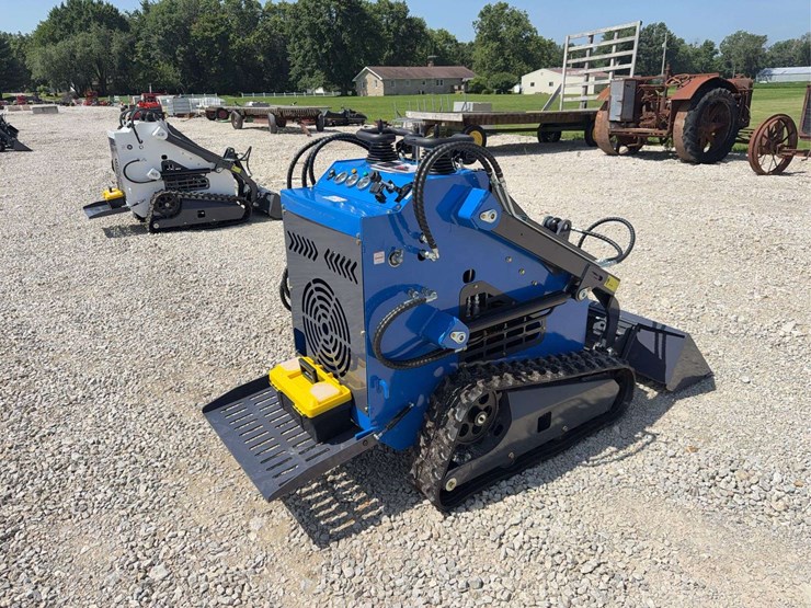 2026-zjg-zj-380-tracked-mini-skid-steer-loader-image-6