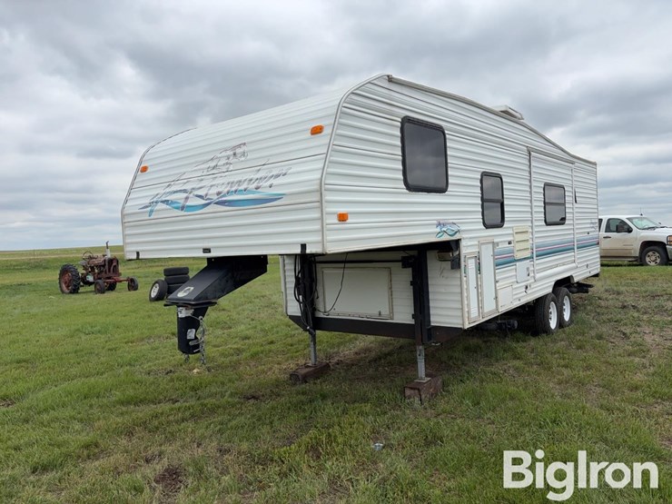 1998-fleetwood-prowler-lite-25l-5x-5th-wheel-camper-w/slide-out-image-1