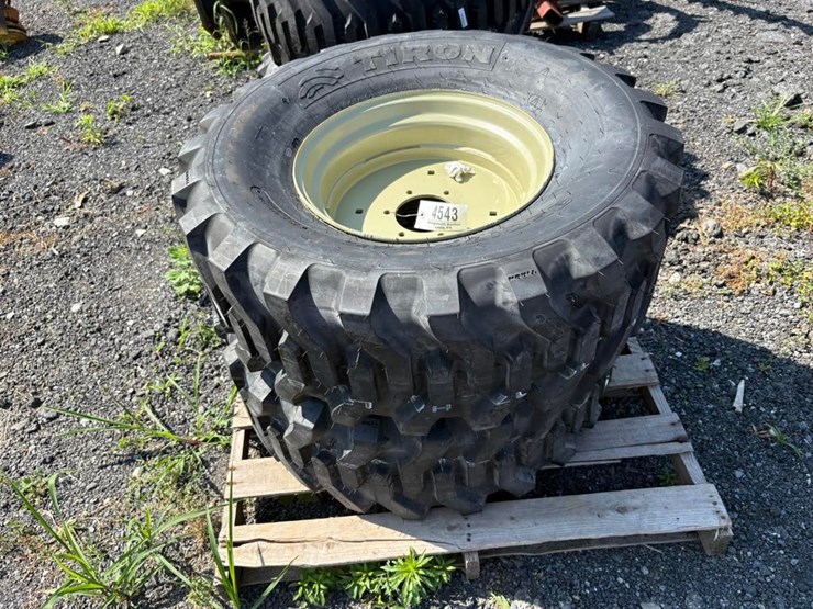 tiron-350/70-17.5-skid-steer-tires-(pair)-image-2