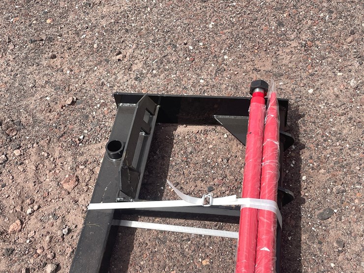 #1356-•-skid-steer-bale-fork-image-8