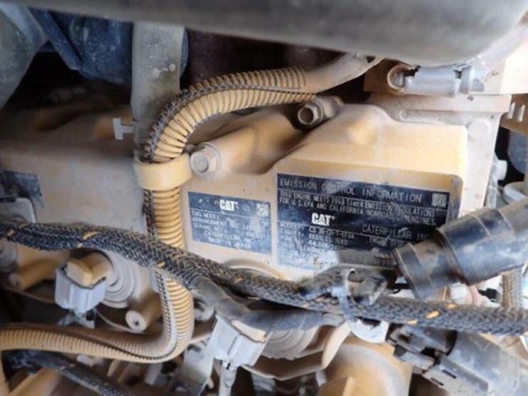 2019-caterpillar-236d-skid-steer-cat0236dlbgz05393-image-47