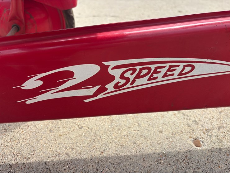 amf-2-speed-pedal-tractor-image-8