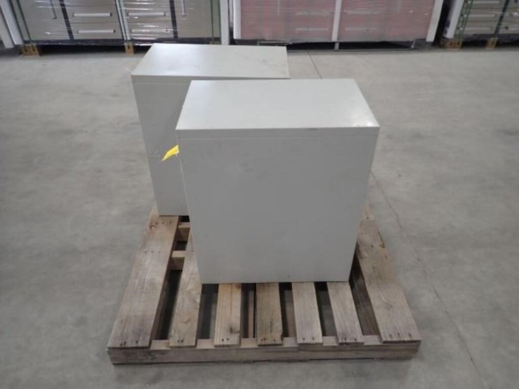 qty-of-(2)-metal-2-drawer-filing-cabinets-image-6
