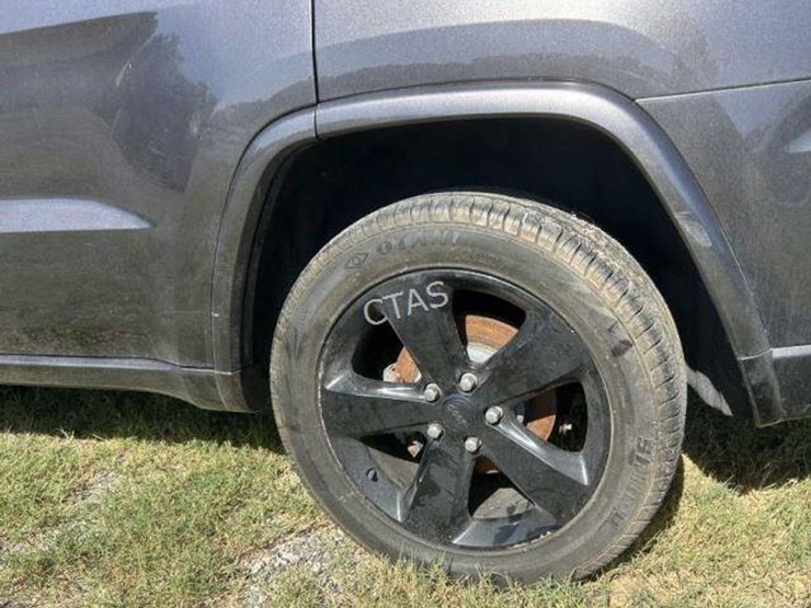 2015-jeep-grand-cherokee-image-9