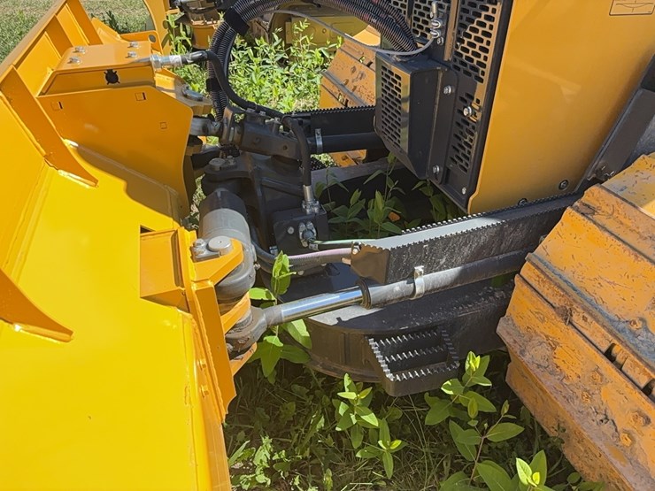 2026-deere-650-lgp-image-11