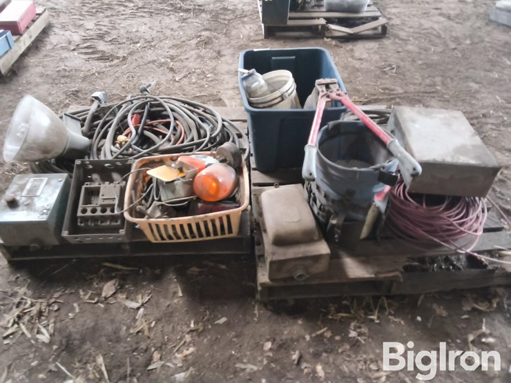power-cords-&-misc-image-6