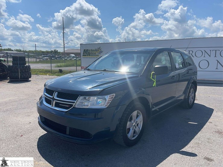 2014-dodge-journey-image-1