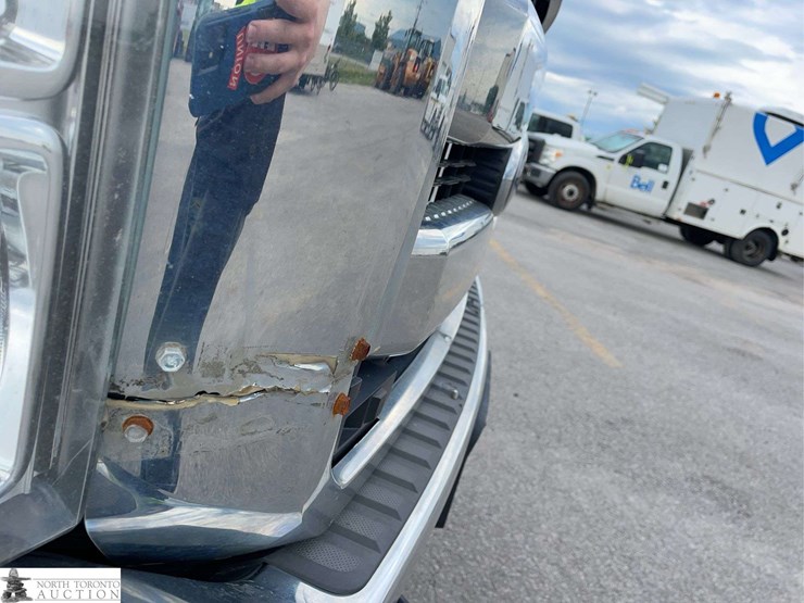 2015-ford-f350-image-26