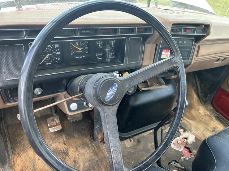 1988-ford-f800-image-15