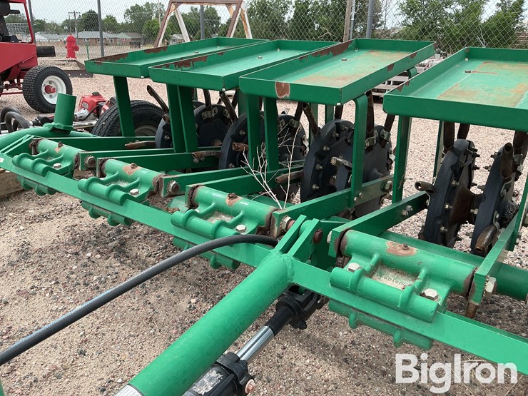 ryan-renovaire-tow-behind-aerator-image-11