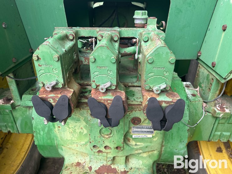 1981-john-deere-8640-image-11