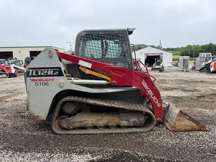 2020-takeuchi-tl12r2-image-5