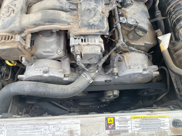 #157-•-2006-dodge-charger-(nm-title-in-delay)-image-32
