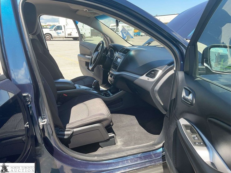2014-dodge-journey-image-20