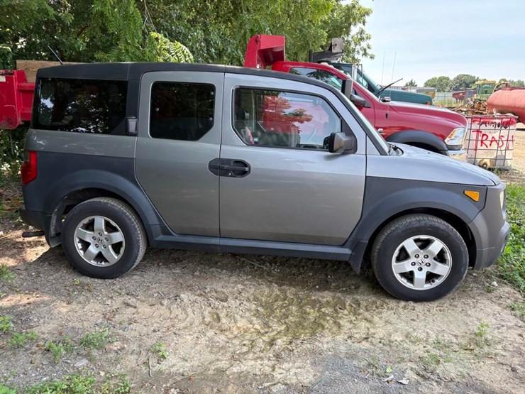 2005-honda-element-image-3